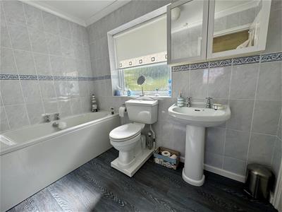 En-Suite Bathroom/WC